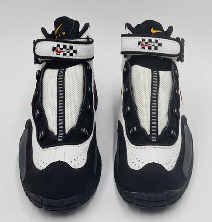 *NEW* Vintage 1997 Nike Air Zoom Turf Michael Schumacher UK 7.5 / US 8.5 / EUR 42