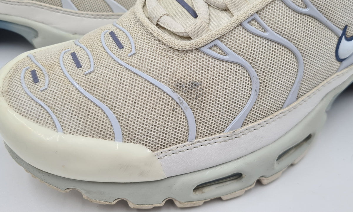*Guter Zustand* 2023 WMNS Nike Air Max Plus TN 'Ashen Slate' Gr. UK 9 / EUR 44