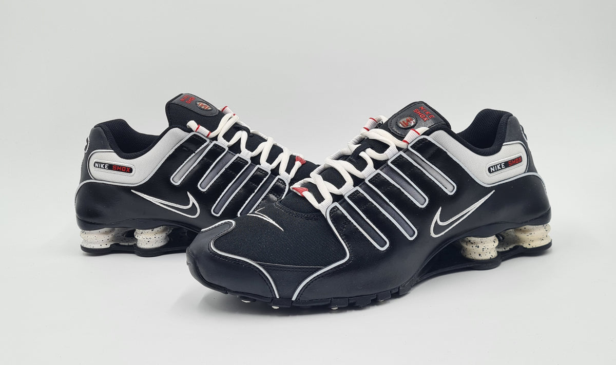 *NEW* 2012 Nike Shox NZ black size UK 11 / EUR 46