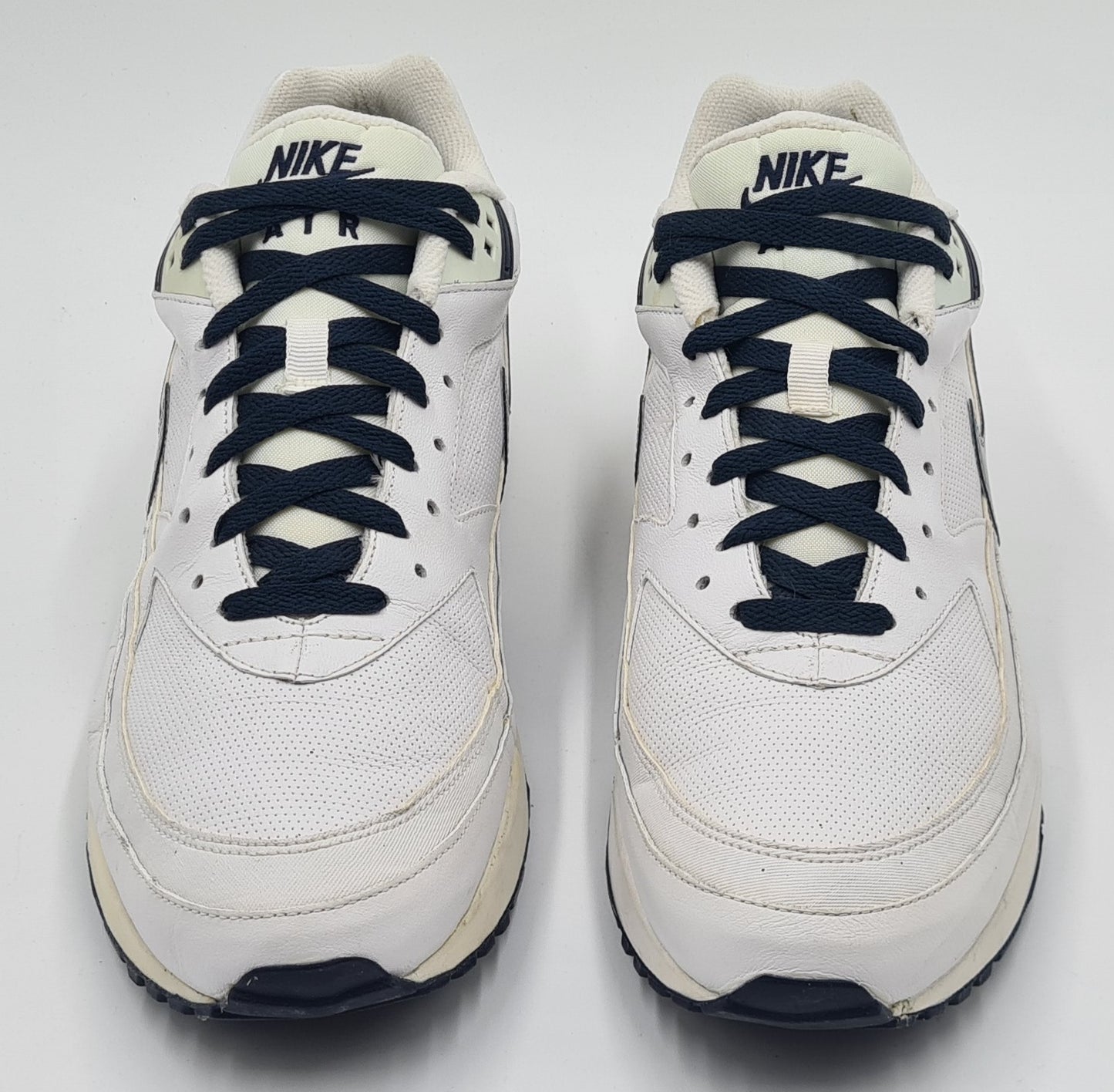 *TOP* 2011 Nike Air Max Classic BW Weiß Dunkelbau Gr. UK 12 / EUR 47,5