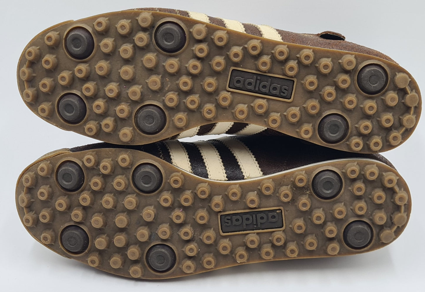 *WIE NEU* Vintage 2005 Adidas Chile 62 Sample Braun UK 8,5 / EUR 42 2/3