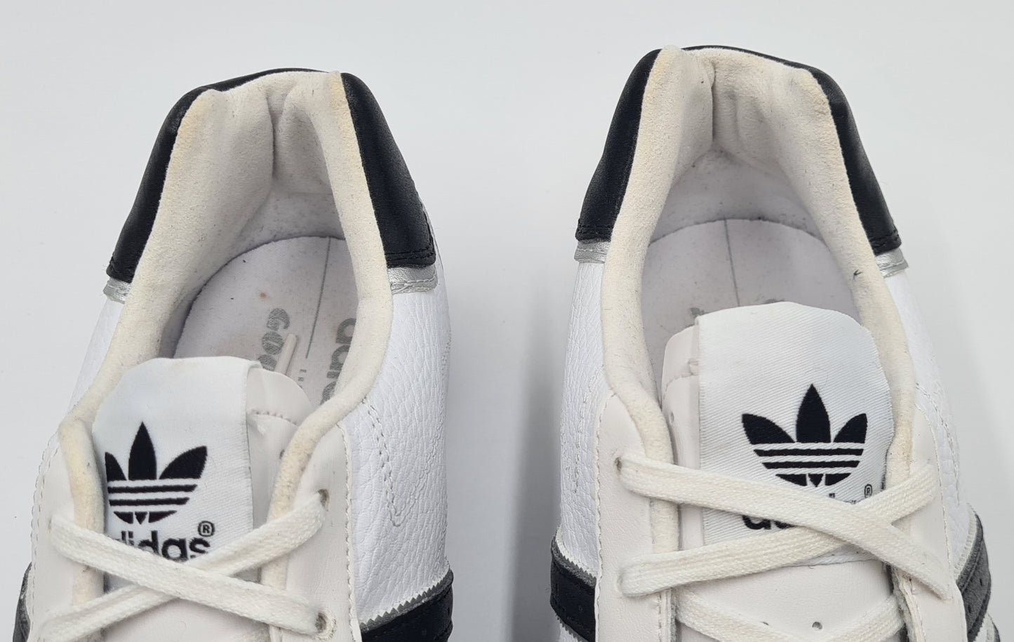 *WIE NEU* 2014 Adidas Adi Racer Low Good Year Weiß | G16080 | Gr. UK 9 / EUR 43 1/3