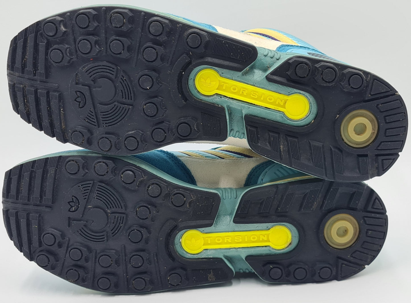 2022 Adidas ZX 8020 Light Aqua Gr. UK 9,5 / EUR 44