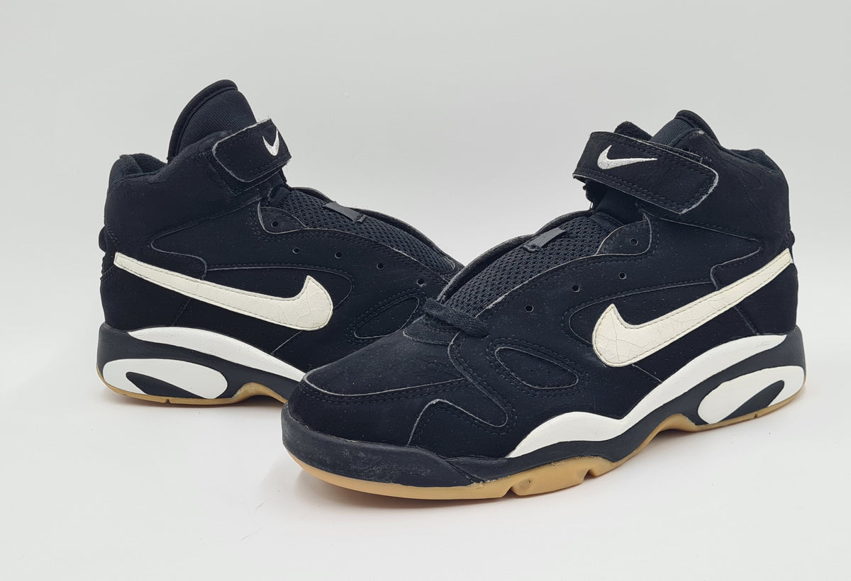 *NEU* Vintage 1993 Nike Air Indoor Trainer Schwarz Force Maestro UK 9 / EUR 44