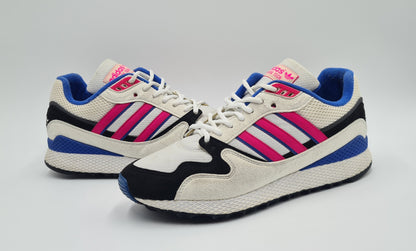 *TOP* 2018 Adidas Ultra Tech | AQ1190 | Gr. UK 9,5 / EUR 44