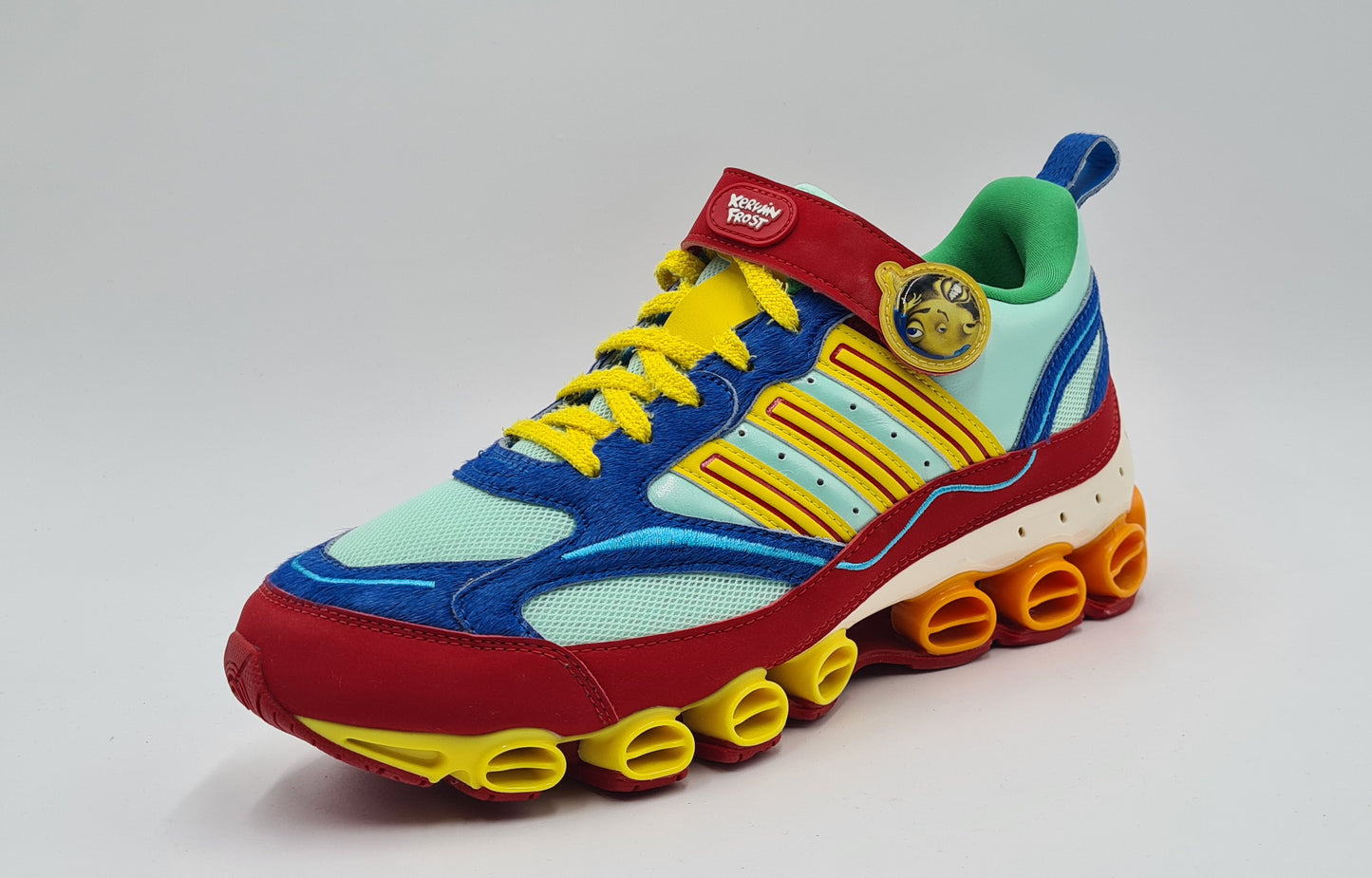 *NEU* 2021 Adidas x Kerwin Frost Microbounce Strap Gr. UK 10,5 / EUR 45 1/3