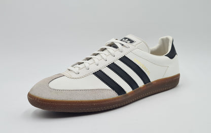 *TOP* Vintage 1980er Adidas Universal Made in Taiwan UK 9,5 / EUR 44