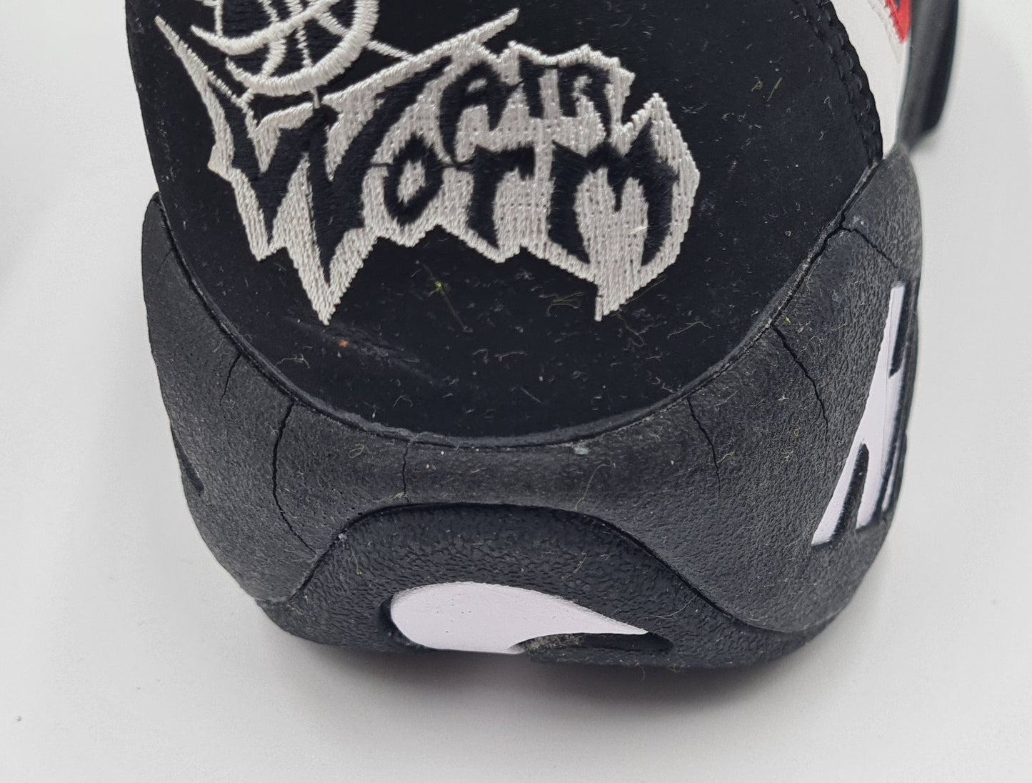 *NEW* Vintage 1996 Nike Air Worm Ndestrukt Dennis Rodman UK 9 / EUR 44