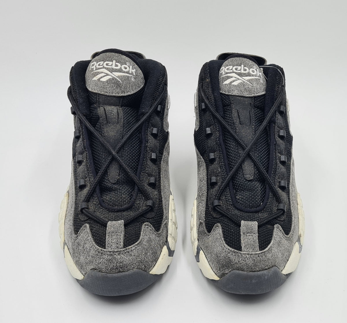 *NEU* 1990er Reebok Triple Deuce UK 9 / EUR 43
